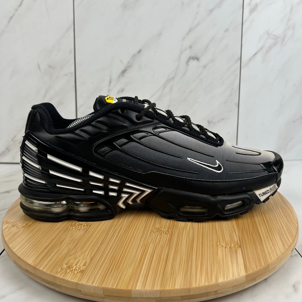 Nike Air Max Plus 3 Mens Size 12 Black White Running Sneakers Shoes DJ4600-001
